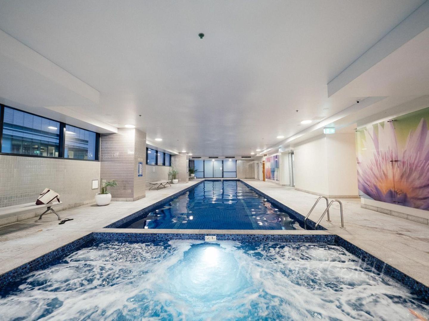 Апартаменты 91 Liverpool Street, World Tower Сидней Экстерьер фото
